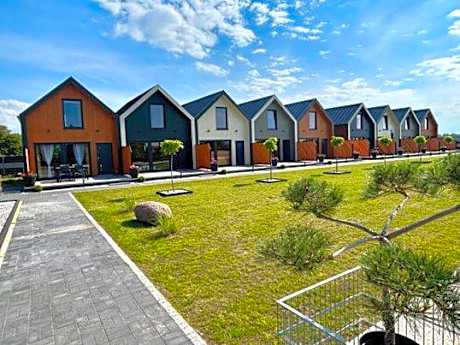 Domy nad Zalewem Kamieńskim Dobre Wiatry