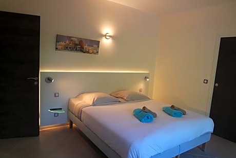 Double Room with Garden View
