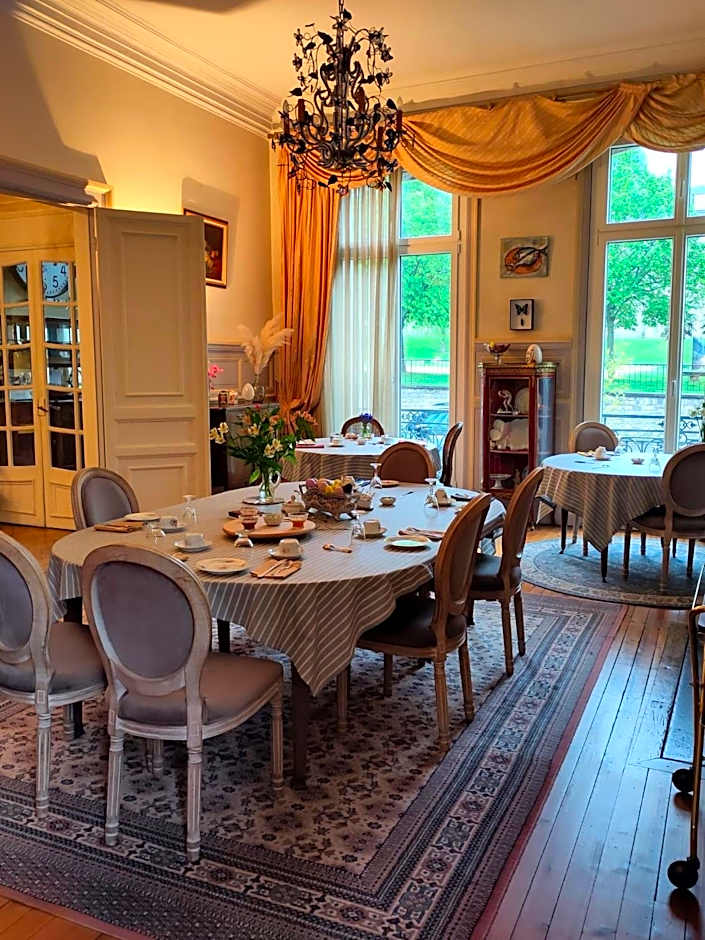 La Belle Boulonnaise