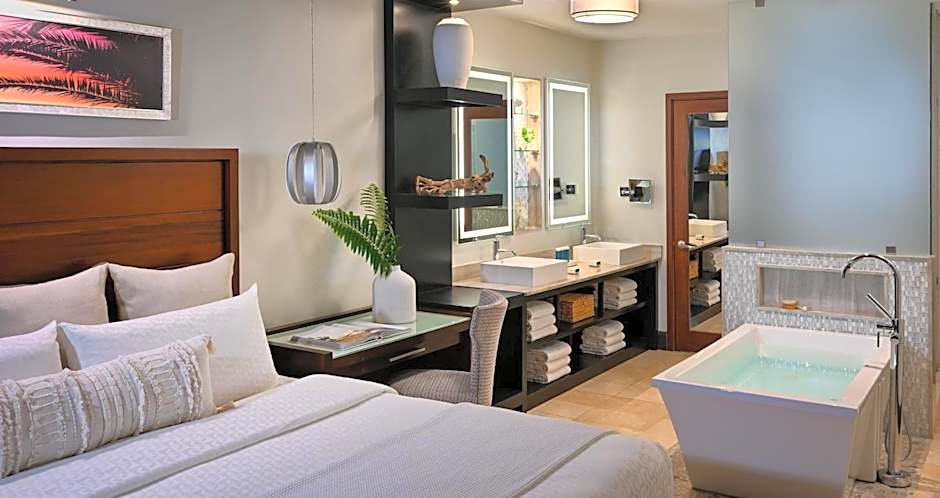 Sandals Halcyon Beach All Inclusive - Couples Only