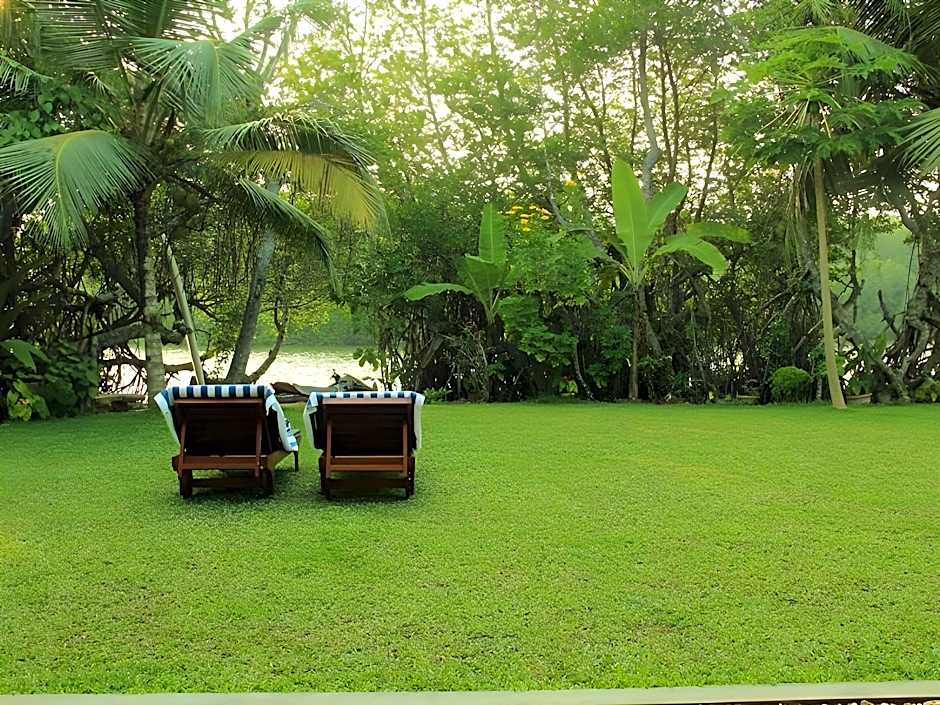 Lagoon Bentota Hotel