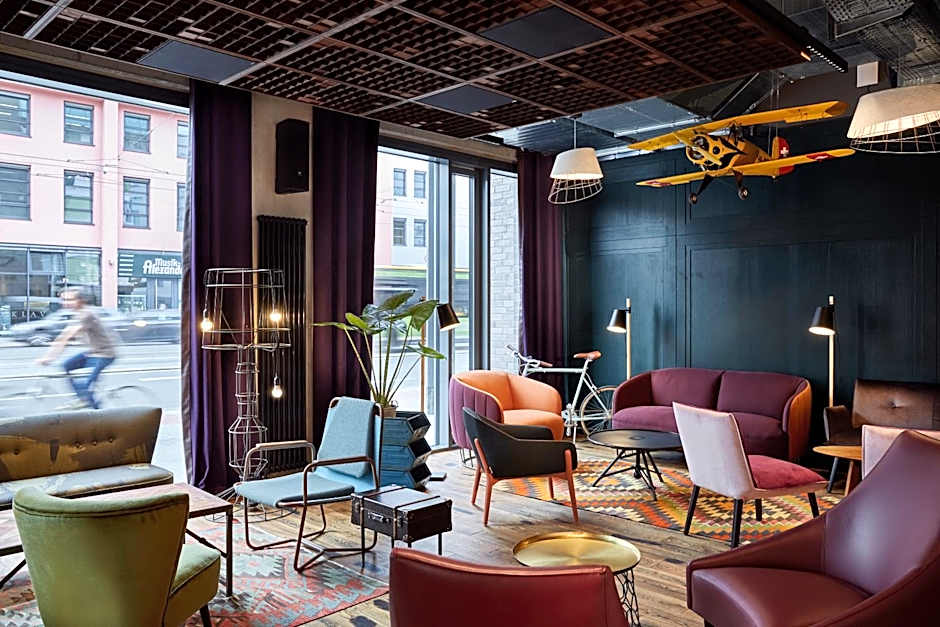 me and all hotel Mainz, by Hyatt