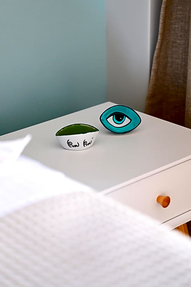 Eumorphia Studios & Apartments