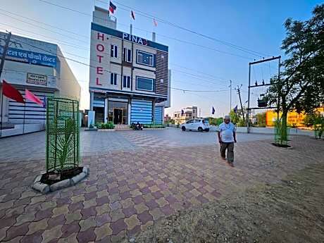 THE PINAK HOTEL AND RESTAURANT