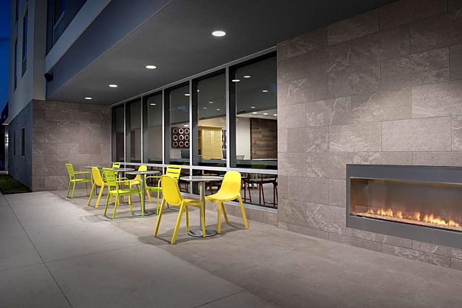 Home2 Suites by Hilton Tampa Westshore Airport, FL