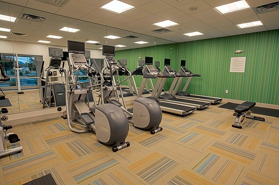 Holiday Inn Express & Suites Boise Airport By IHG