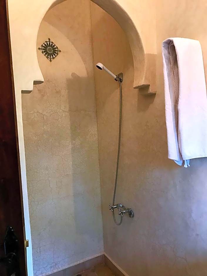 Auberge Chez Momo II