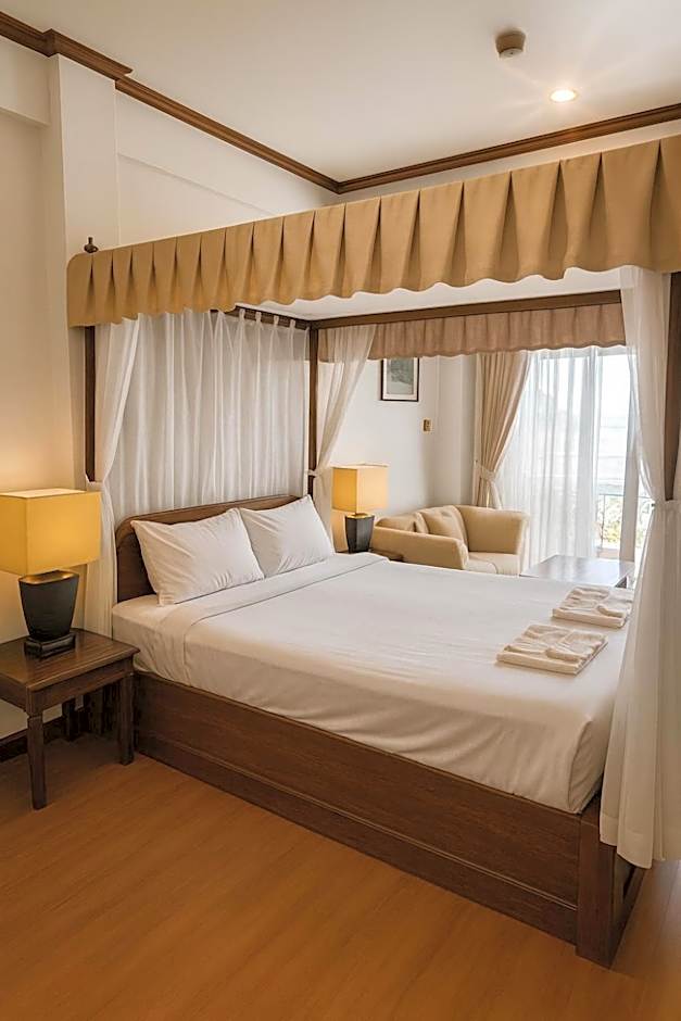 Orchid Hotel and Spa Kalim Bay