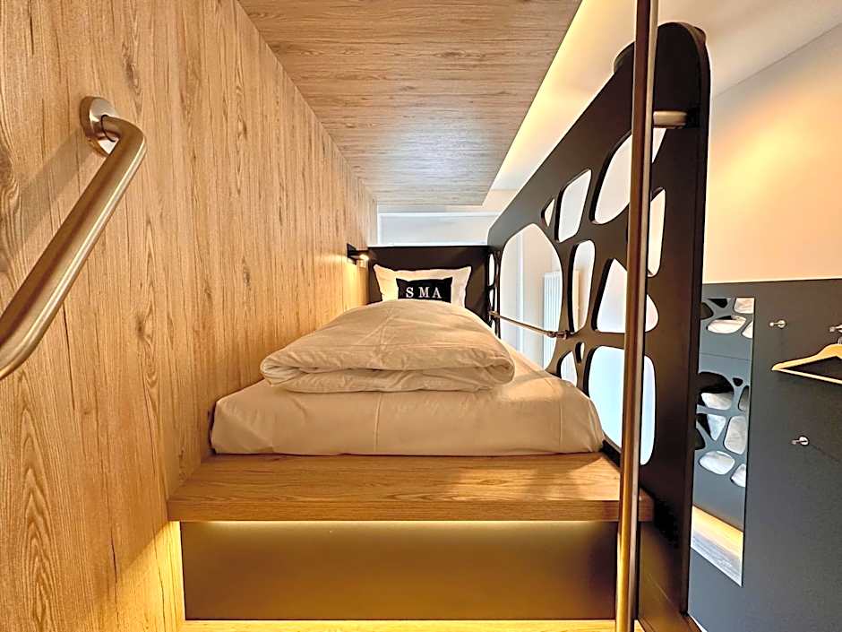 SMARTY Cologne Dom Hotel - Boardinghouse - KONTAKTLOSER SELF CHECK-IN