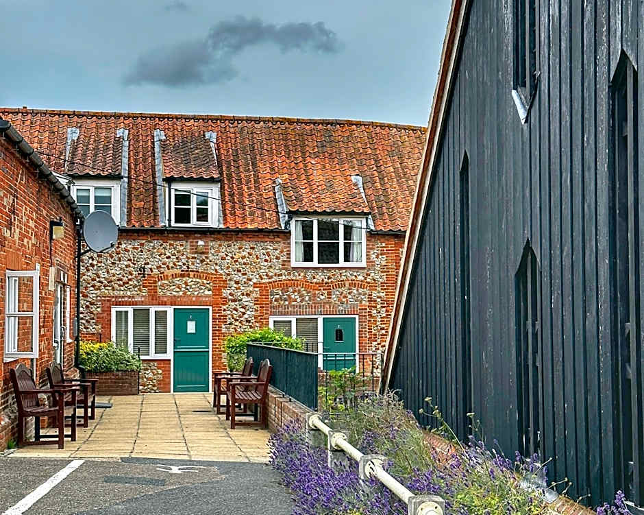 Elmham House - Pilgrim Hotel