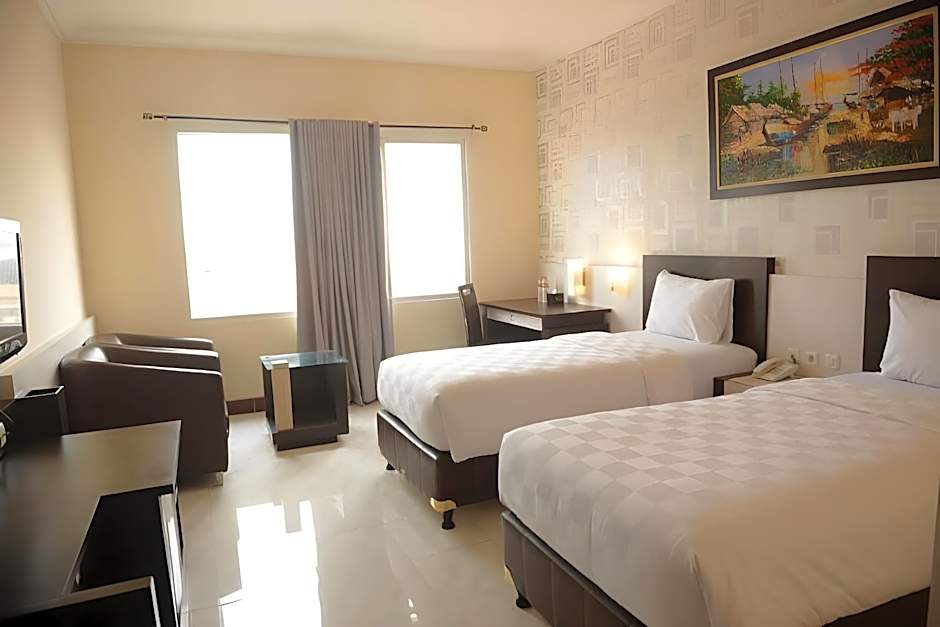 Hotel 88 Diponegoro-Jember by WH
