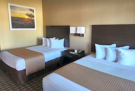 Days Inn by Wyndham Baytown East