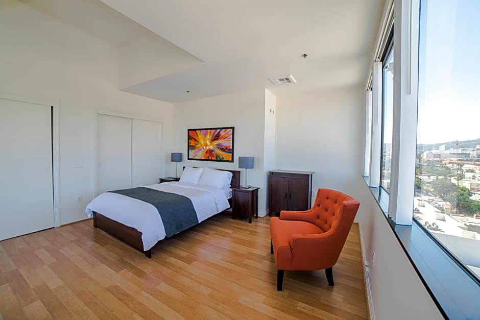 Metropolitan Apartel