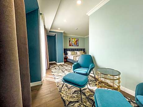 Junior Suite with Balcony