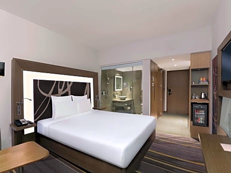 Superior Twin Room with Premier Lounge access, Free Wifi and 15% discount on Food and Soft beverage