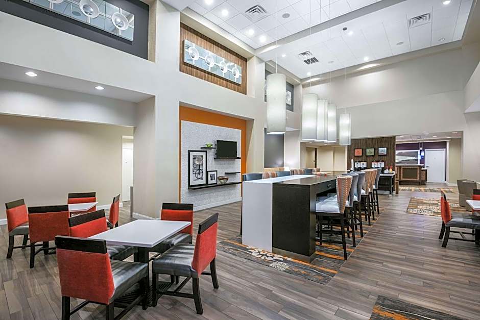 Hampton Inn By Hilton & Suites San Antonio Brooks City Base, TX