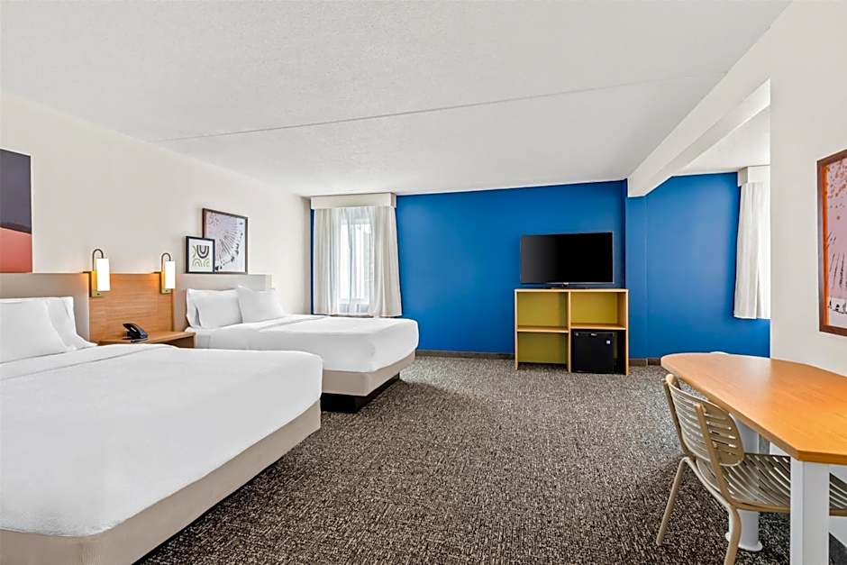 Spark by Hilton Lexington