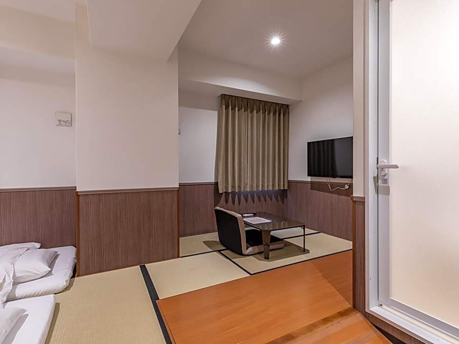 Hotel Excellence Enmachi Ekimae