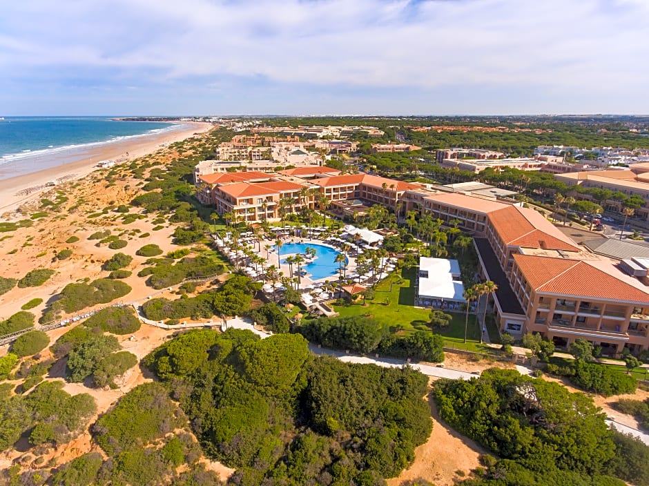 Hipotels Barrosa Palace