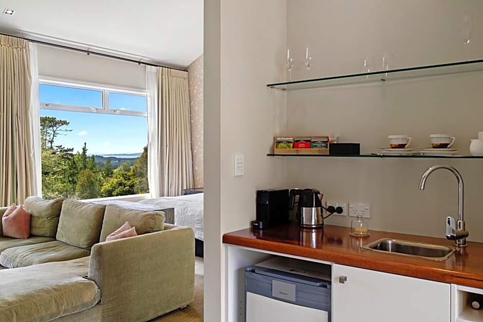 Woodhouse Mountain Lodge