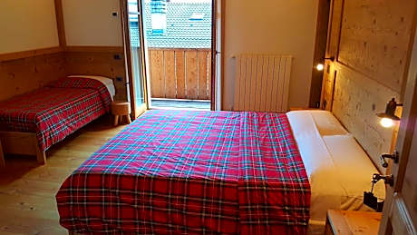 Triple Room with View