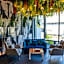 J Place Hotel