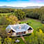 The Carriages Boutique Hotel and Vineyard