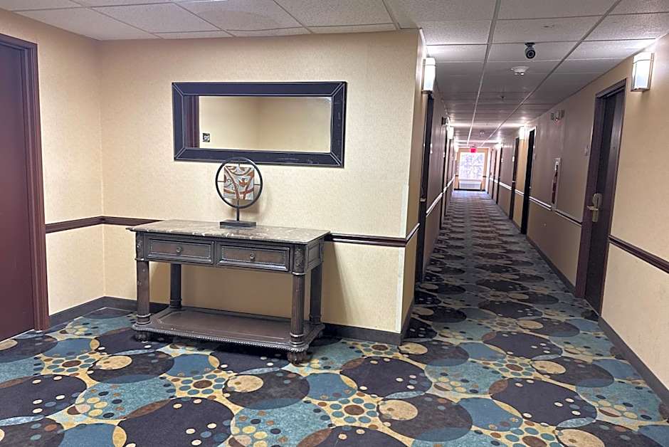 Super 8 by Wyndham Mars/Cranberry/Pittsburgh Area