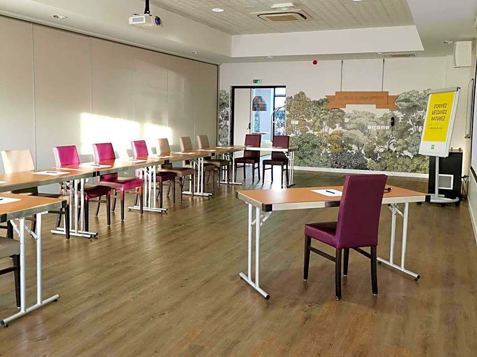 Hotel Ibis Styles Montargis Arboria