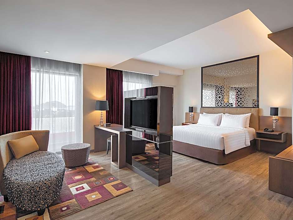 Mercure Padang Hotel