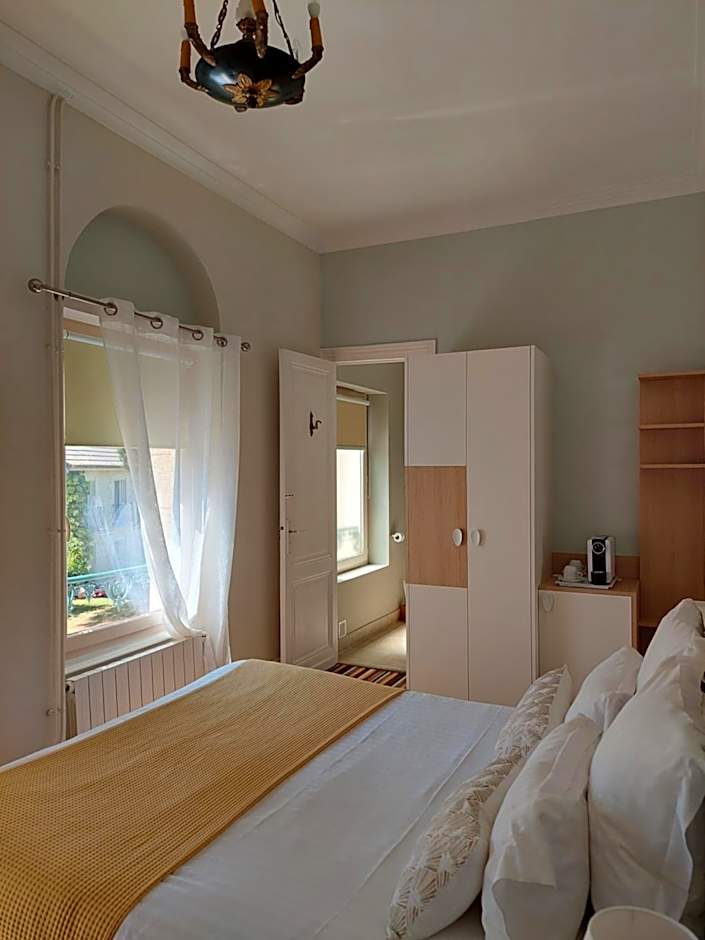 Hotel The Originals Residence de Rohan (EX RELAIS DU SILENCE)