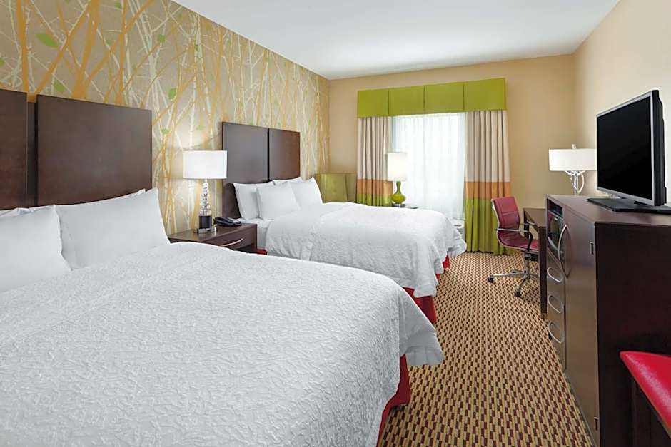Hampton Inn By Hilton & Suites Williamsport - Faxon Exit
