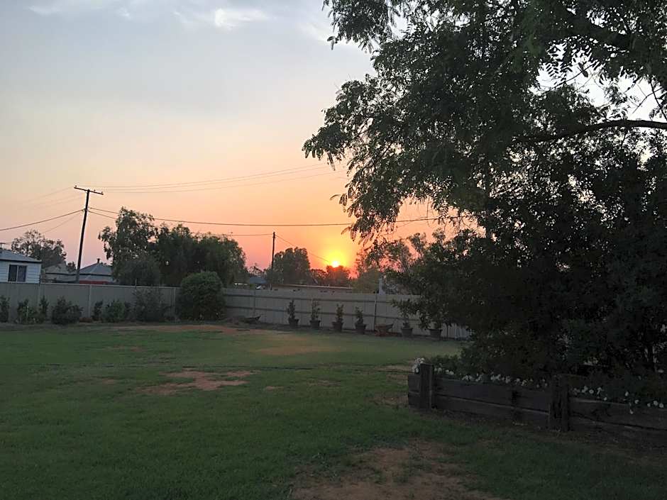 Club Boutique Hotel Cunnamulla