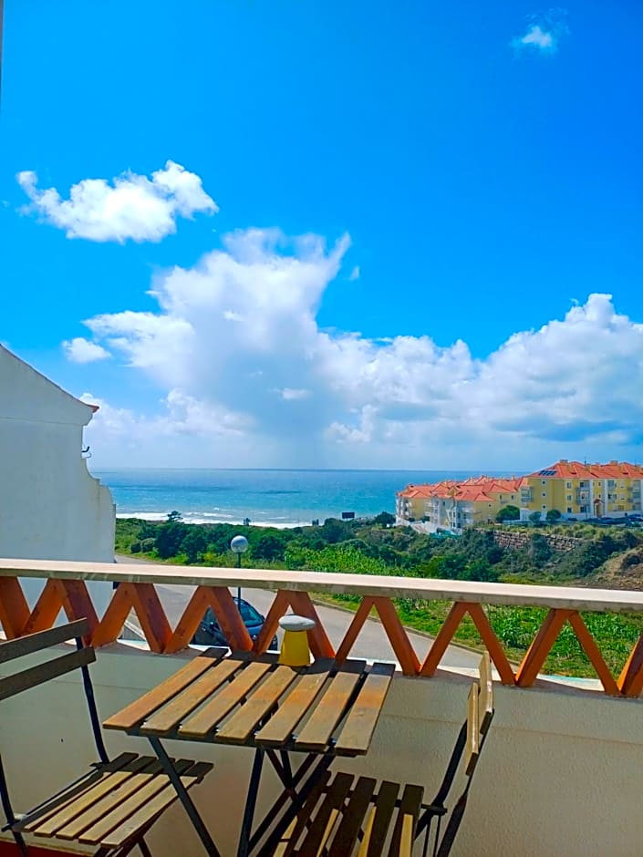 Surf Yoga Ericeira Guest House