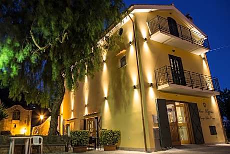 Rianna Rooms & Breakfast