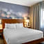 Cambria Hotel LAX