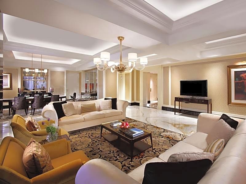 The Trans Luxury Hotel