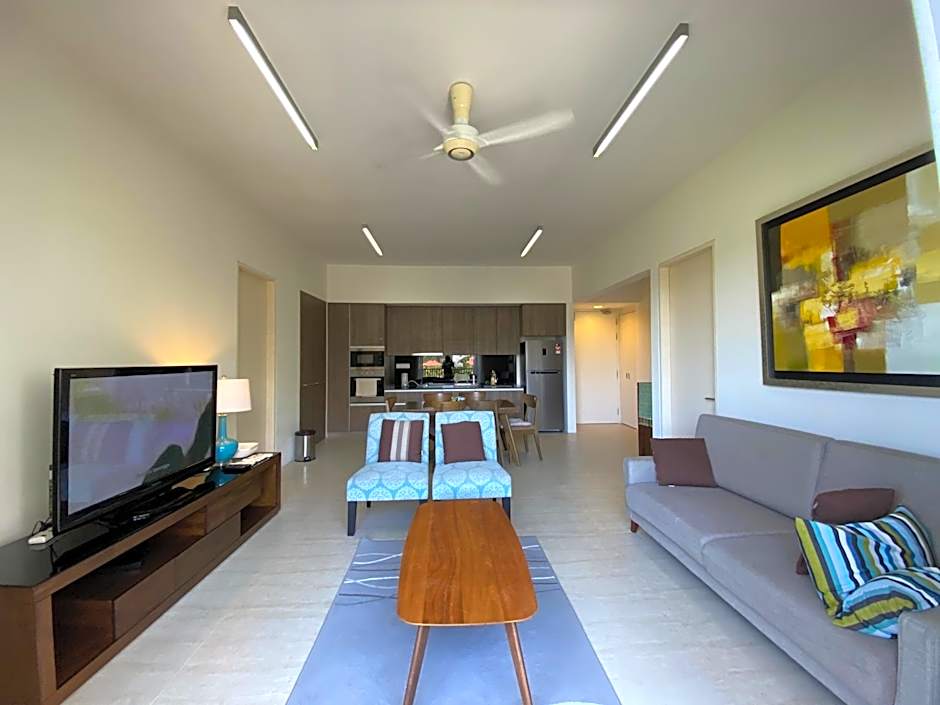 By The Sea@Side Seaview n swimming pool view #133A