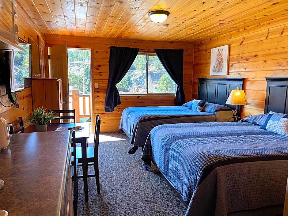 Mountain View Lodge & Cabins