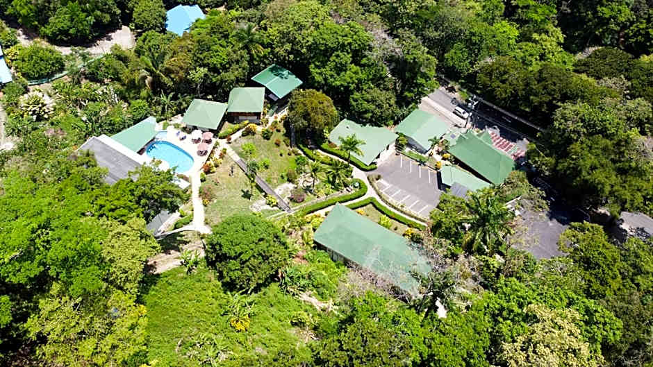 Tabulia Tree Hotel and Villas
