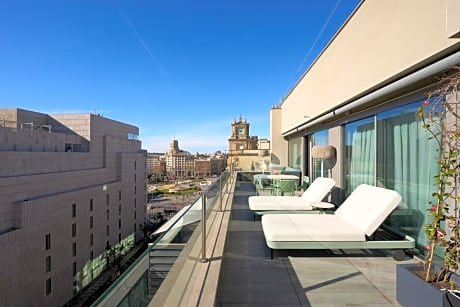 Catalonia Square