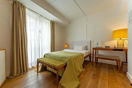 Single Room with Shower