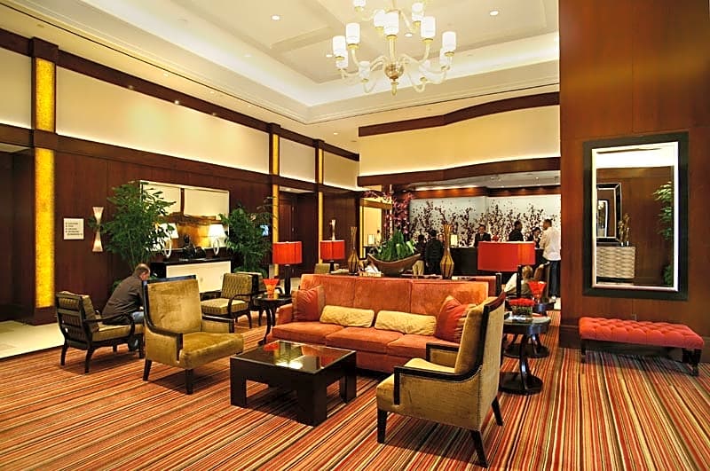 Luxury Suites Int'l at The Signature