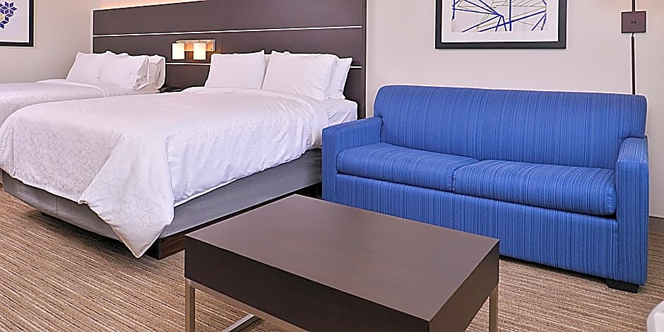 Holiday Inn Express and Suites - Mall of America - MSP Airport By IHG