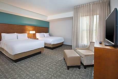 1 Bedroom Suite Communications Accessible 2 Queen