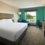 Holiday Inn Express and Suites Gulf Breeze Pensacola Area