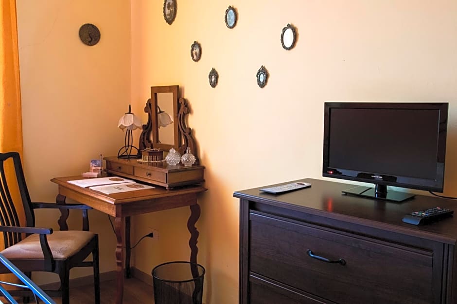 Le Vecchie Mura B & B