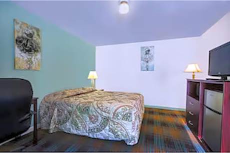 King Bed Non-Smoking