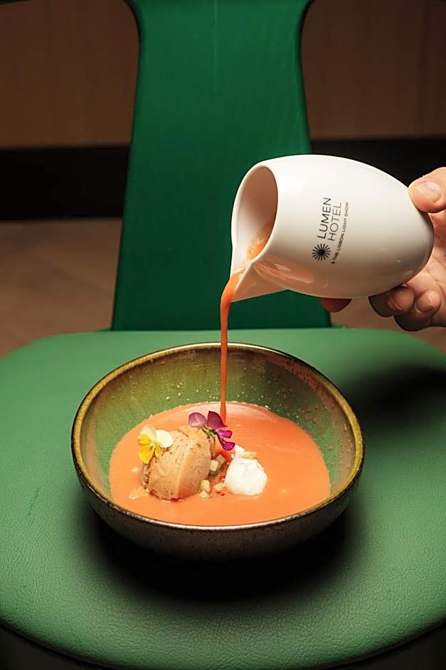 Lumen Hotel & The Lisbon Light Show