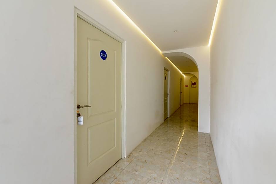 Sans Hotel La Vida Malang